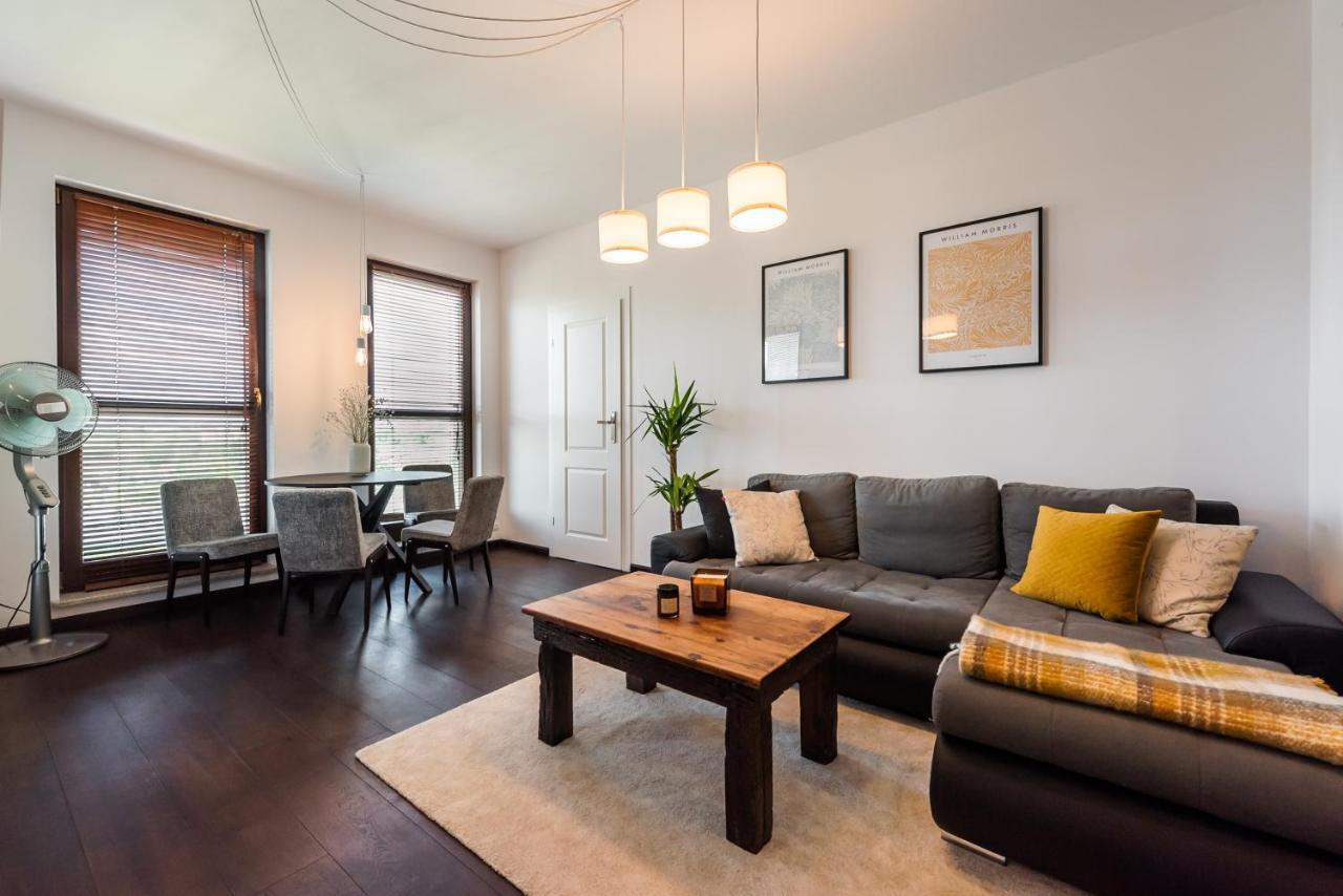 Ochota De Luxe Apartment Varşovia Exterior foto