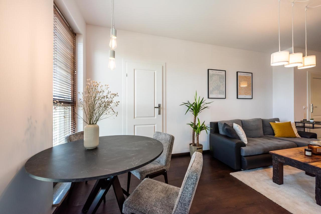 Ochota De Luxe Apartment Varşovia Exterior foto